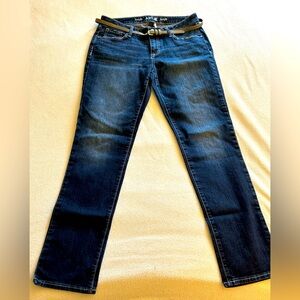 Apt 9 straight leg jeans size 12